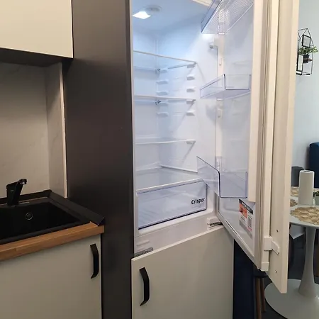 شقة Metrou Pacii Cu Parcare Privata Inclusa